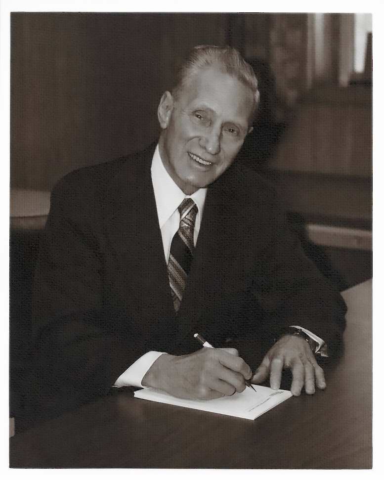 Luverne Armfield - Professional portrait