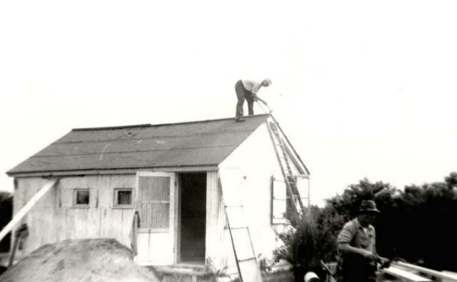 Clubhouse rebuild for addition of subterranean workshop