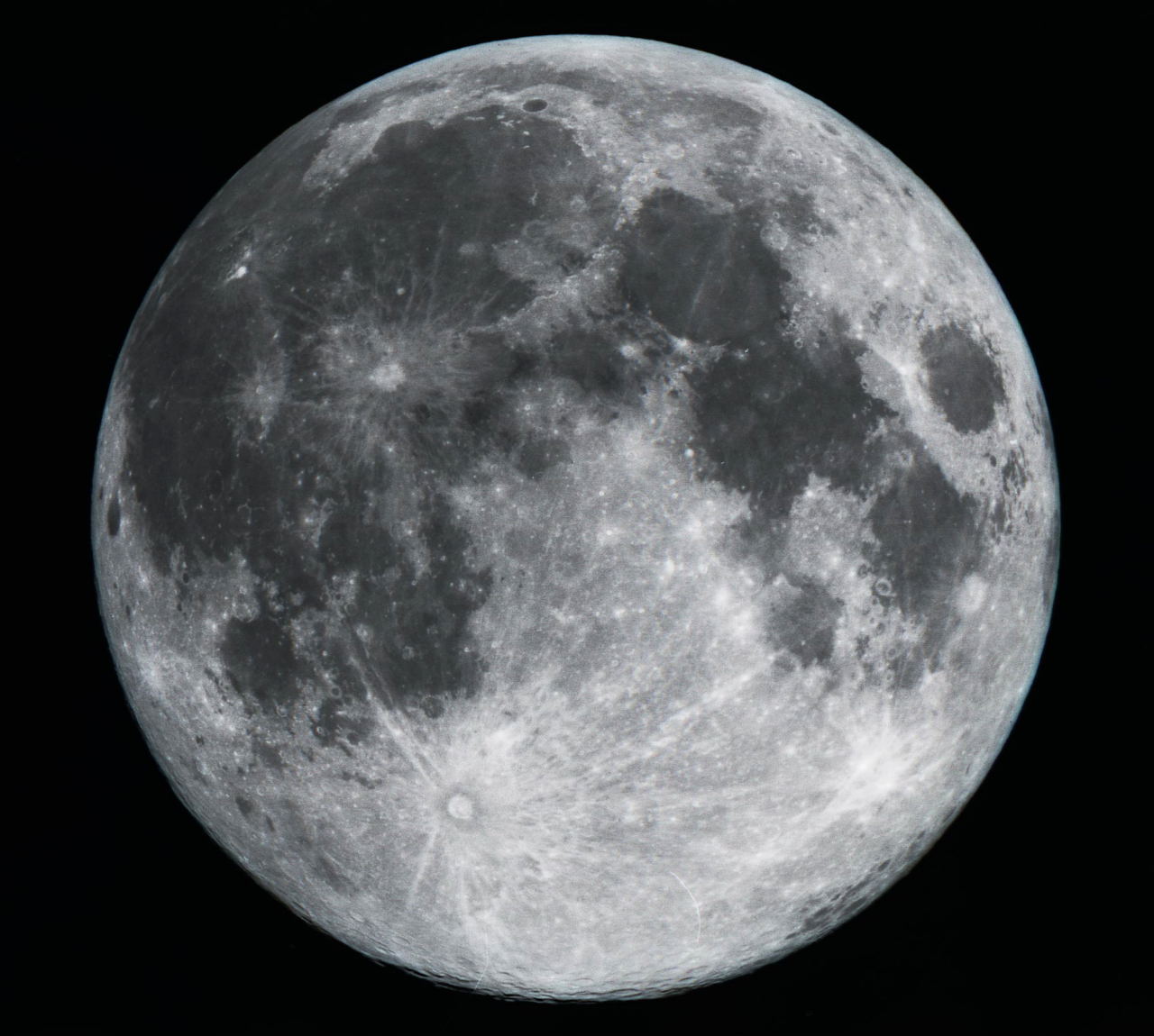 Full Moon for comparison - Milwaukee Astronomical Society image Full Moon for comparison - Milwaukee Astronomical Society image