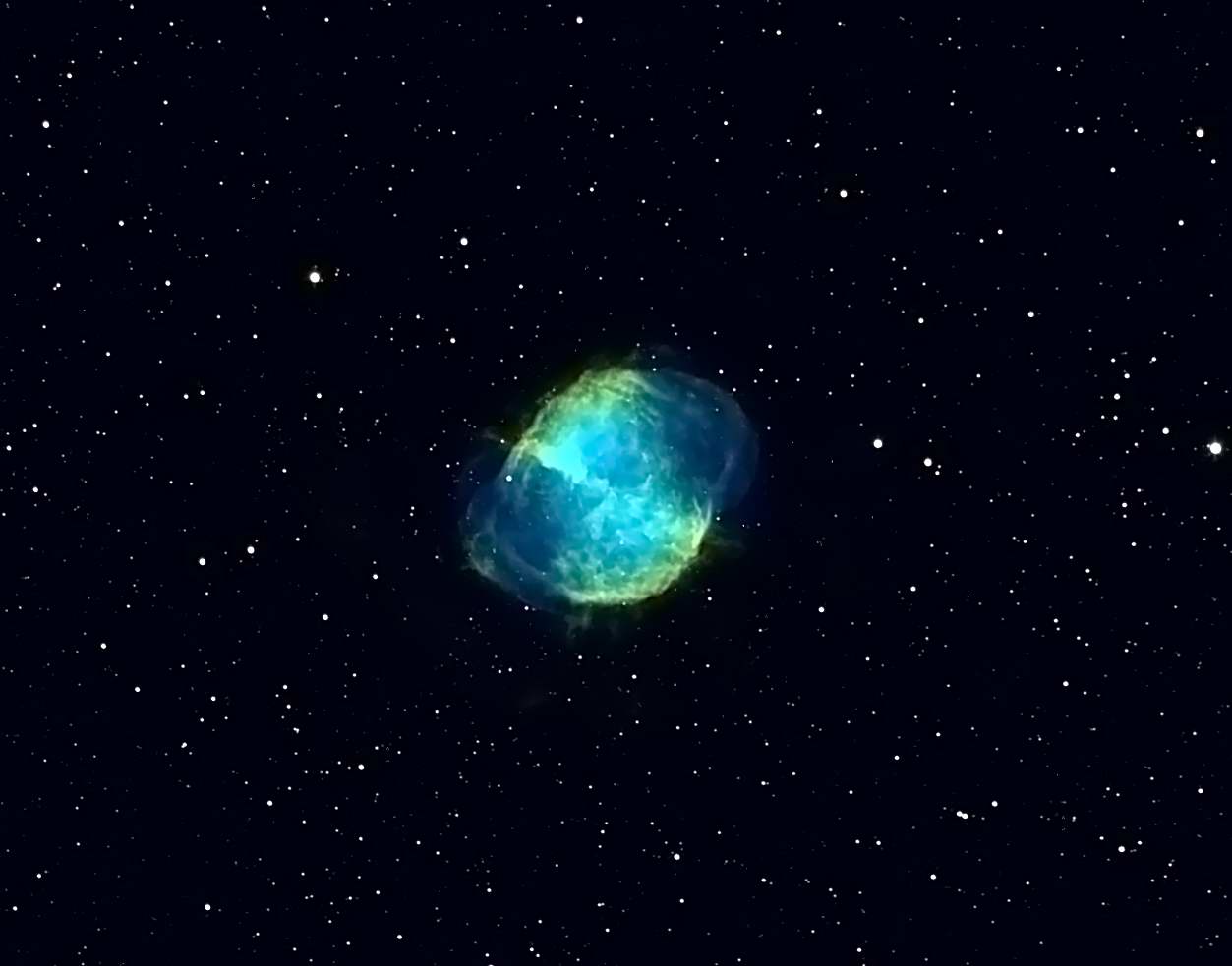 M27 - Dumbbell Nebula 