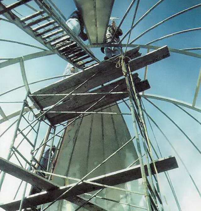 November 14, 1980 - Applying the skins.