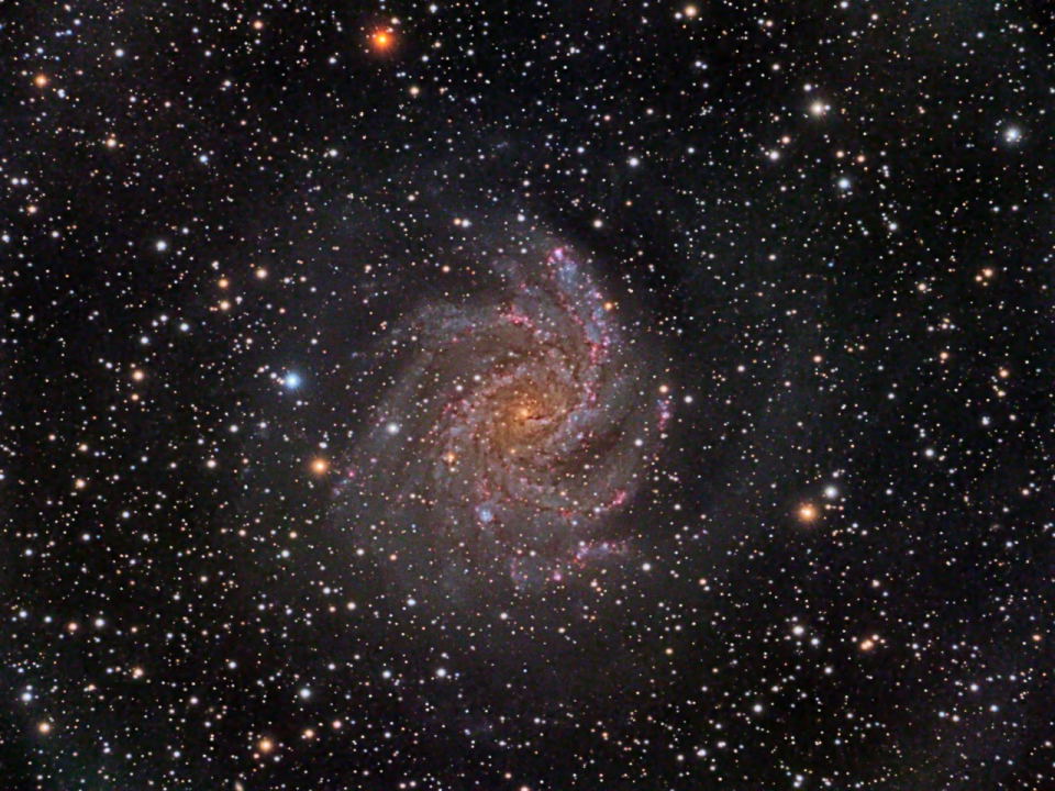 NGC6946 
		- Fireworks Galaxy  