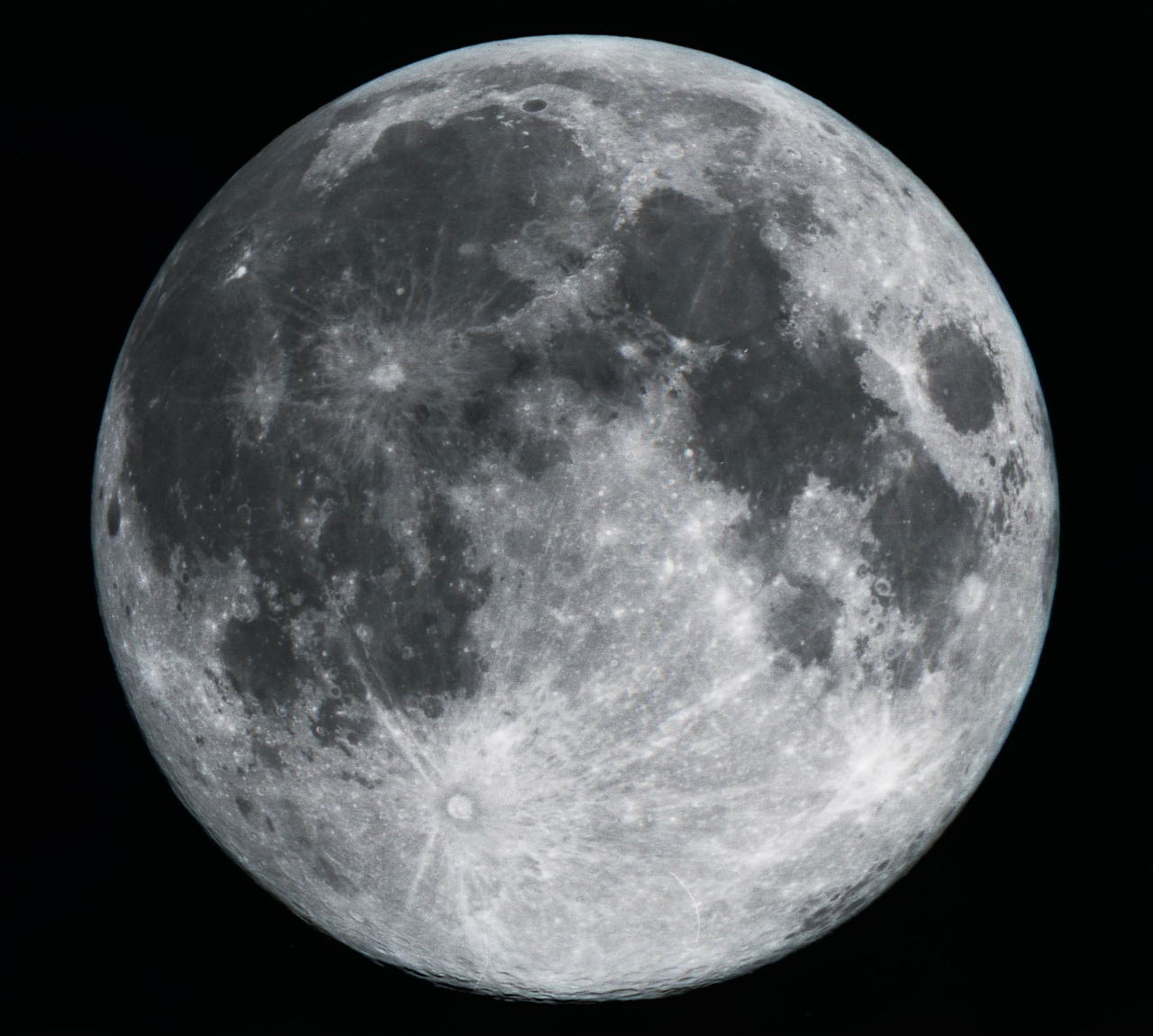 Full Moon by Paul Borchardt - Milwaukee Astronomical Society image