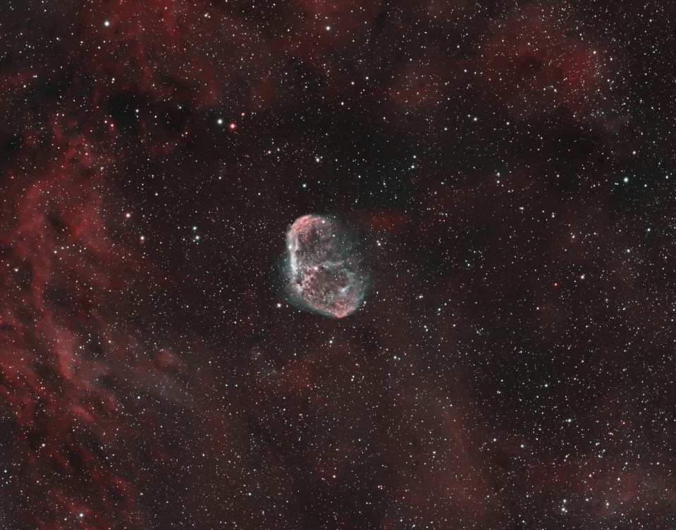 The Crescent Nebula by Arun Hegde 