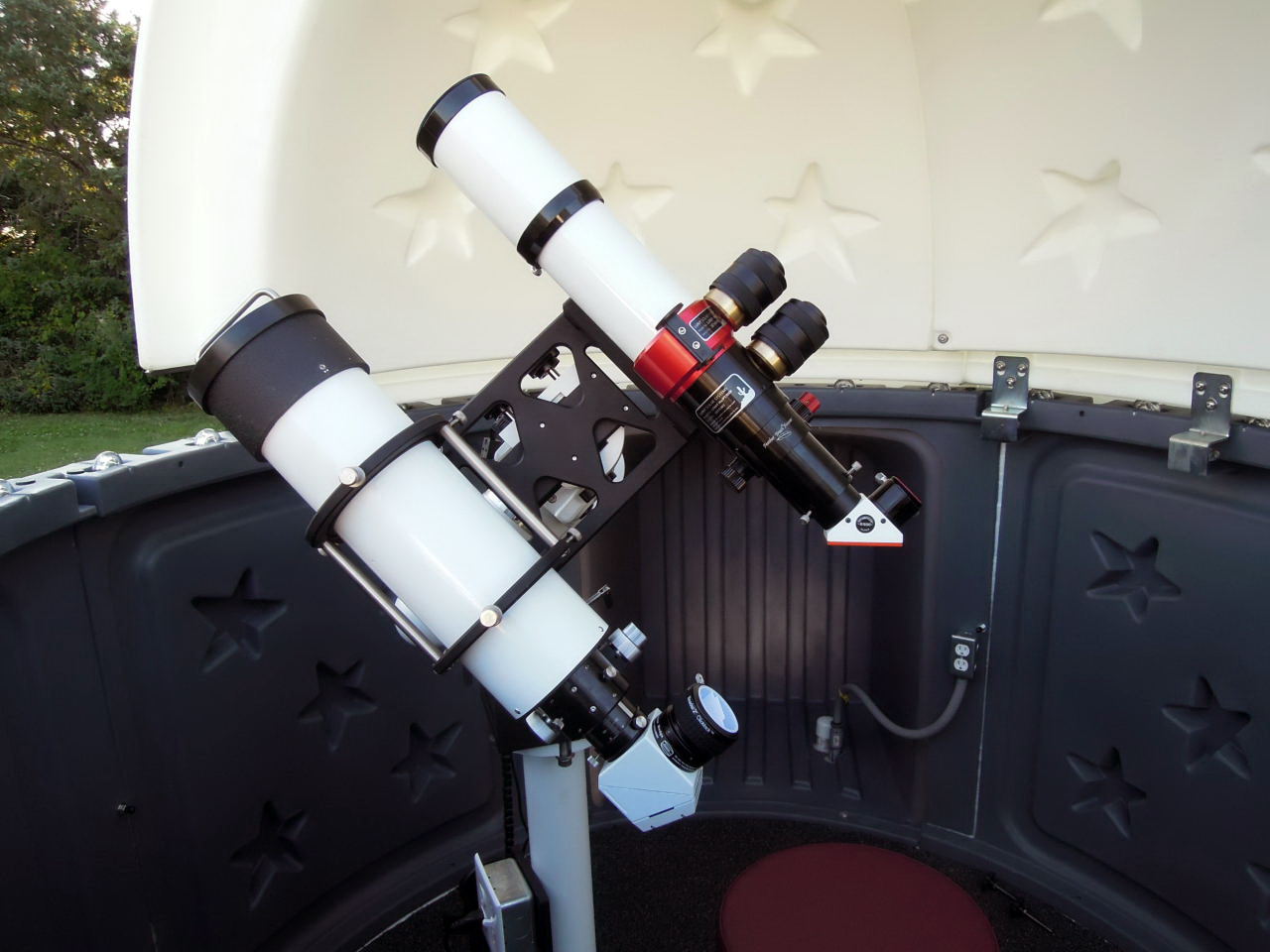 The MAS Solar Observatory telescopes. Top one Hydrogen Alpha, lower one whitelight. 